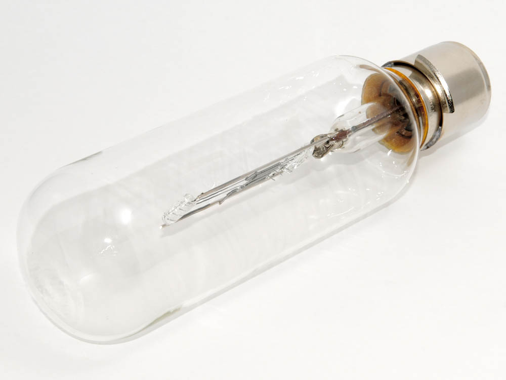 Eiko W-DPW DPW 1000 Watt, 120 Volt DPW Bulb