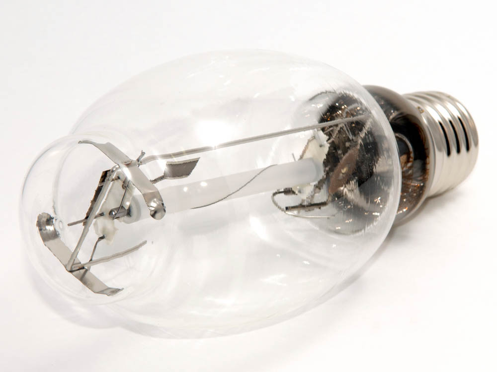 Philips Lighting 391953 C220S65/Retrolux Philips 220 Watt BT28 High Pressure Sodium Bulb