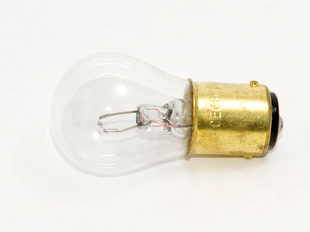 CEC Industries C6 #6 Miniature CEC 19.2 Watt, 6.4 Volt, 3 Amp S-8 Miniature Bulb