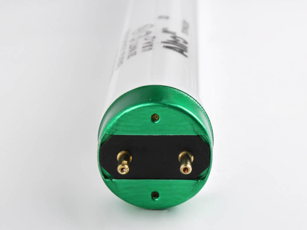 Philips Lighting 281014 F32T8/ADV830/EW/ALTO 28W Philips 28 Watt, 48 Inch Long Life T8 Warm White Fluorescent Bulb