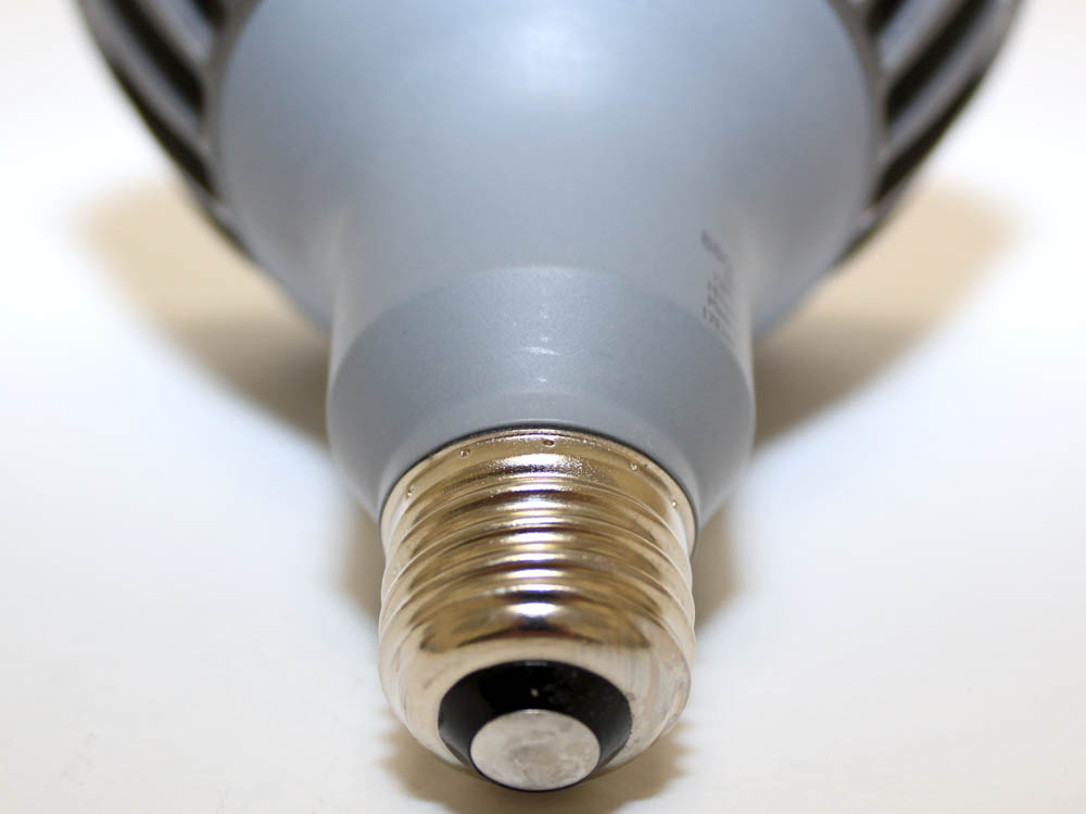 Philips Lighting 414607 17PAR38/END/F36 2700 DIM Philips 17 Watt, 120 Volt DIMMABLE 45,000-Hr Warm White LED PAR38 Bulb