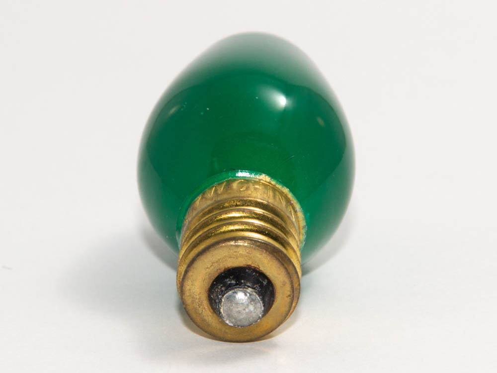 Bulbrite 709407 7C7G (120V) 7W 120V C7 Green Holiday E12 Base