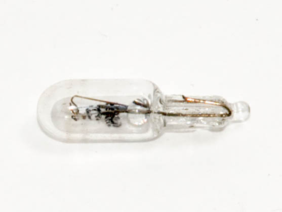 CEC Industries C86 86 CEC 1.26 Watt, 6.3 Volt, 0.20 Amp T-1 3/4 Miniature Bulb