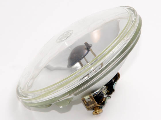 GE 25PAR36 25PAR36 (5.5 Volt) 25W 5.5V PAR36 Pin Spot Screw Terminal Base