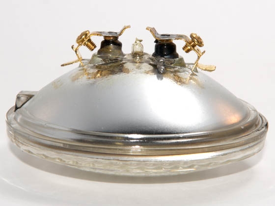 Eiko W-4502 4502 50 Watt, 28 Volt PAR36 Automotive Bulb