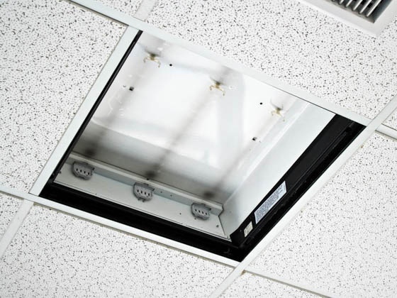 Philips Lighting 515940 EvoKit 2x2 P 32L 24W 840 2 0-10 7 G4 Philips EvoKit Dimmable 24W 4000K 2' x 2' LED Retrofit Kit