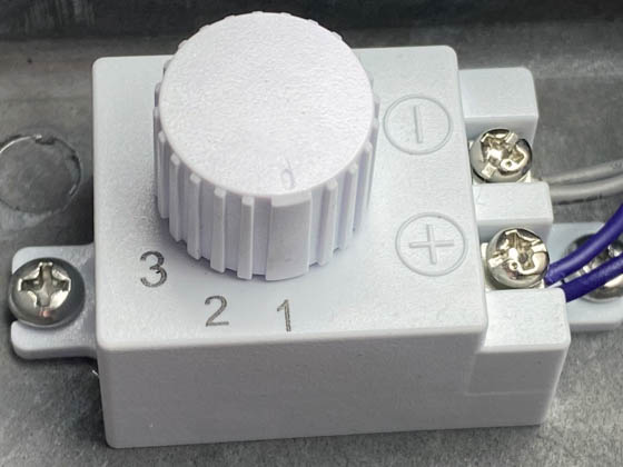 MaxLite 104948 WPOP55H-CSBCR Dimmable 55 Watt Forward Throw LED Wallpack, Color Selectable, 277-480V, C-Max Compatible, 250 Watt Equivalent