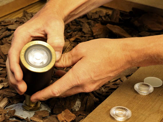 Brilliance LED MR16-7-3000-6 Brilliance Dimmable 7W MR16 LED Bulb, Includes 4 15/30/60/120 Degree Swappable lenses, 8V-25V, 3000K