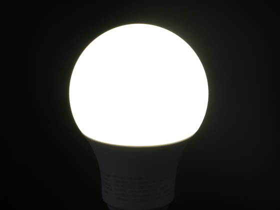 MaxLite 14099393 E6A19DLED40/G6 Maxlite Dimmable 6W 4000K A19 LED Bulb, Enclosed Rated